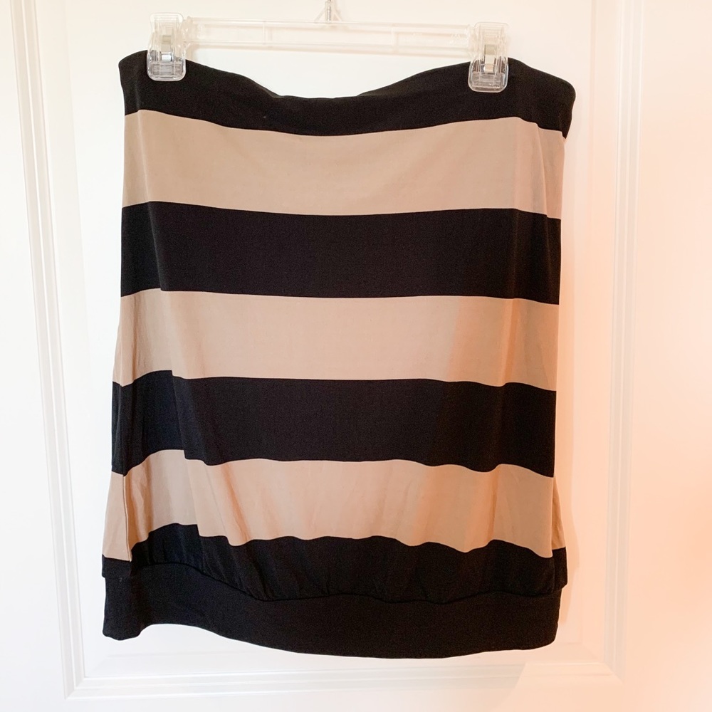 The Limited Outback Red black and tan stripe sleeveless top, L